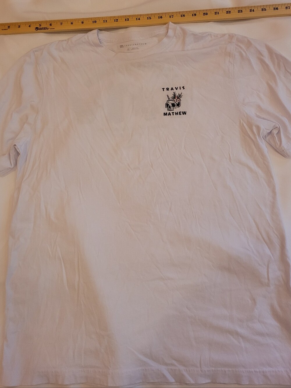 Travis Mathew White Short Sleeve Graphic Tee with Tropical Cocktail Art XL